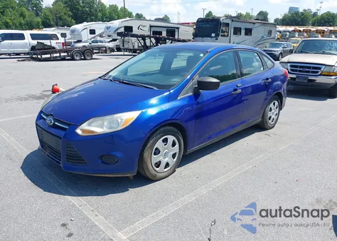 2012 Ford Focus S from USA, damaged, VIN 1FAHP3E23CL230876